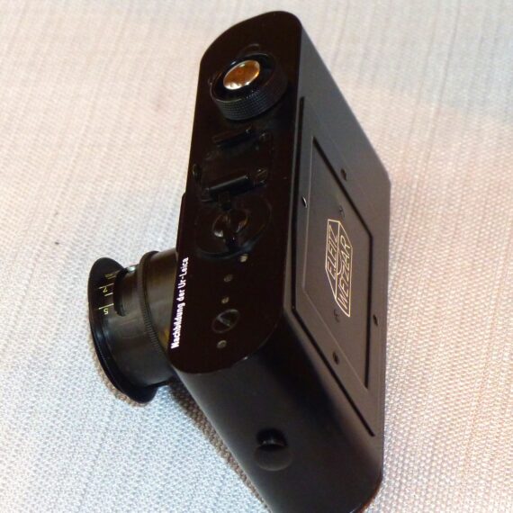 Leica UR-Leica camera (replica) Mint- Free shipping (US)