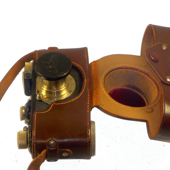 Leica I (A) (1929) with Leica case & Leica metal black paint lens cap Ex++ / Free shipping (USA)