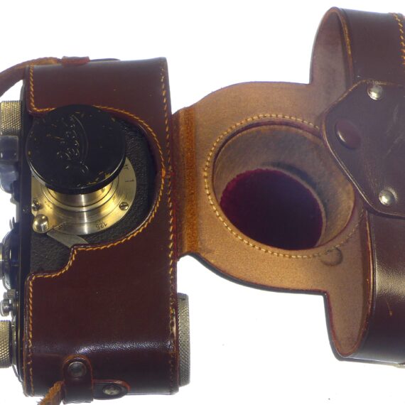 Leica I (A) (1929) with Leica case & Leica metal black paint lens cap Ex++ / Free shipping (USA)