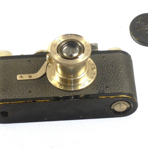 Leica I (A) (1929) with Leica case & Leica metal black paint lens cap Ex++ / Free shipping (USA)