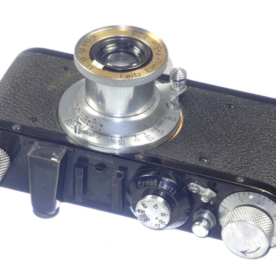 Leica Standard (E) black paint camera (circa 1938) with chrome knobs & Leica 50/3,5 Elmar lens Ex++ Set / Free shipping (USA)