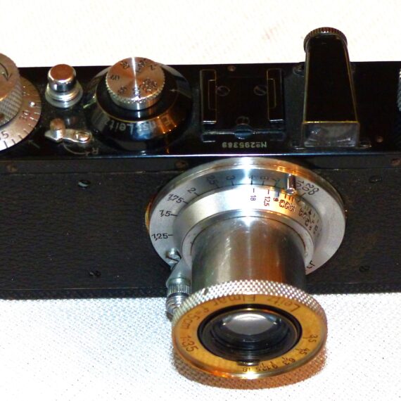 Leica Standard (E) black paint camera (circa 1938) with chrome knobs & Leica 50/3,5 Elmar lens Ex++ Set / Free shipping (USA)