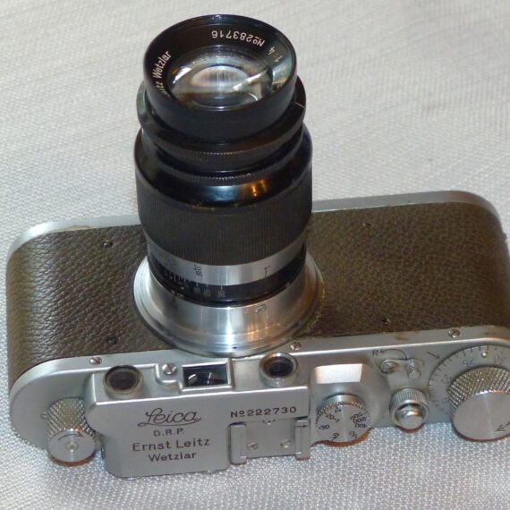 Leica II model D chrome camera (1937) with Leica 90/4 Elmar black/chrome lens (1935) Ex+ set