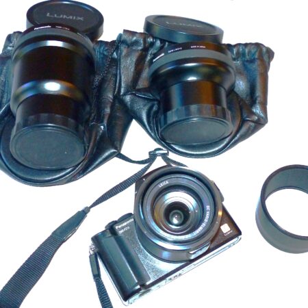 Panasonic DMC FZ10 camera with Wide & Tele Conversion lenses Ex++