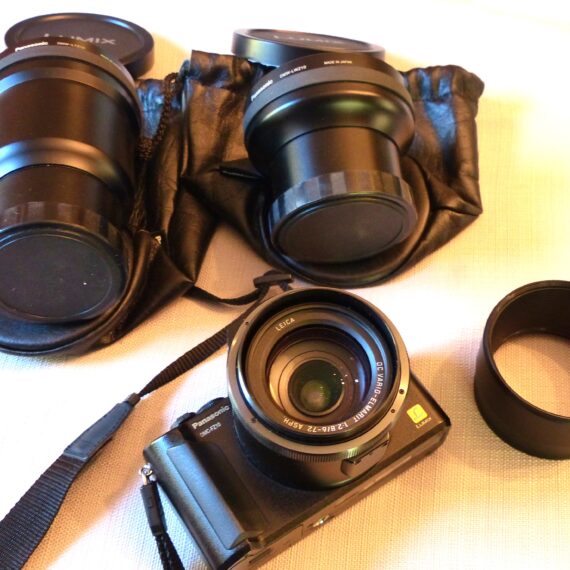 Panasonic DMC FZ10 camera with Wide & Tele Conversion lenses Ex++