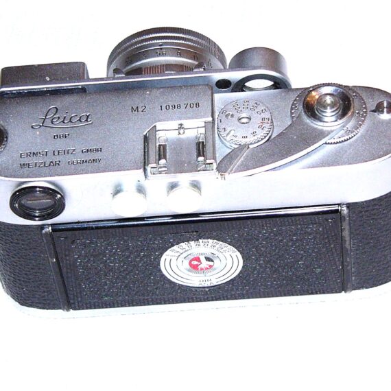 Leica M2 chrome camera (1694) Ex++ With Leica 50/2 Summicron Dual Range (1959) with eyes, cap, case Ex++, Nice Set