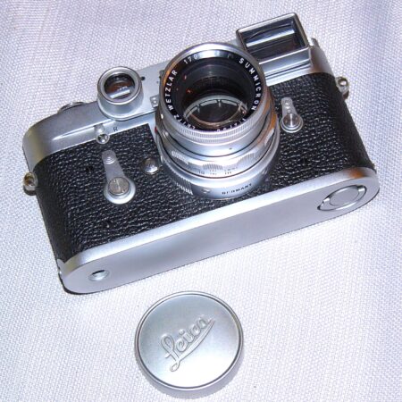 Leica M2 chrome camera (1694) Ex++ With Leica 50/2 Summicron Dual Range (1959) with eyes, cap, case Ex++, Nice Set