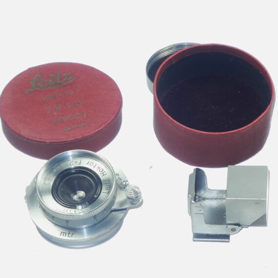 Leica 2,8cm Summaron Ex++ lens 1936 (Just cleaned) Sold W/ Leica SUOOQ folding finder, vintage red rare Leica lens box, caps, Nice set / Free shipping