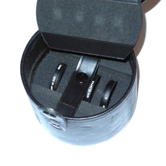 Leica 500/8 MR Telyt R lens Sold with: Hood, Leica Caps,5 Leica filters Ex+