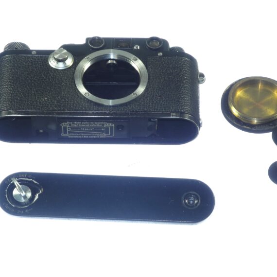 Leica IIIf black finish camera (1951-52) Ex++ / Free Shipping (USA) / Call or email for price