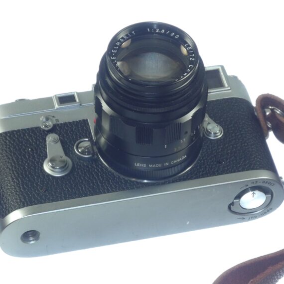 Leica M3 chrome camera (1962) Sold with 3 x Leica lenses (50-90-135mm), Leica hoods, caps, red leather strap and system case Ex++ / Free Shipping