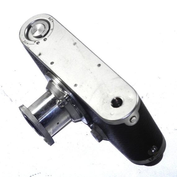 Leica IIIa camera circa 1937 Sold with Leica 50/3,5 collapsible Elmar lens with original Leica leather case Ex+/++ / Free Shipping