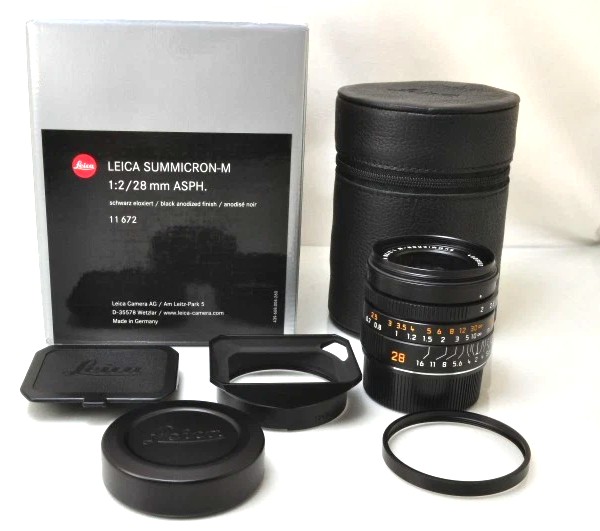 Leica 28mm f/2 Summicron-M ASPH. Lens Cat #11672 sold with box,case,hood,caps Mint/- / free shipping