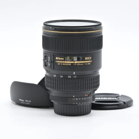 Nikon 17-35mm F2.8 D AFS Nikkor ED IF with Nikon lens case, hood and UV filter Mint-