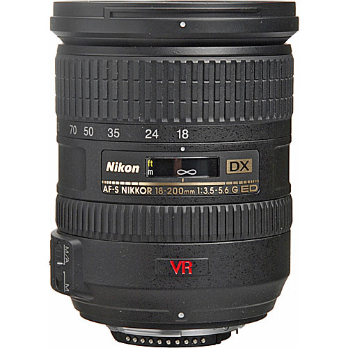 Nikon AF Zoom Nikkor 18-200mm f/3.5-5.6G ED-IF AF-S DX VR Lens with filter and caps Mint-