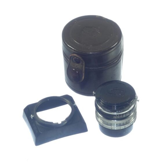 Nikon 3,5cm f1,8 W-Nikkor-C Screw mount "Nippon-Kogaku" rare lens with very uncommon-rare original Nikon lens hood, caps and leather case Mint- / Call or email for more info