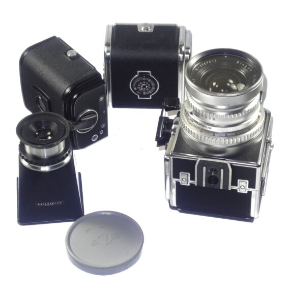 Hasselblad Super Wide C camera with VF & 3 film backs, finder, filter,cap.strap, Magnifying Hood/Chimney Finder Ex++ / Free Shipping