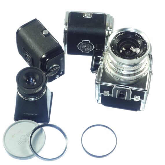 Hasselblad Super Wide C camera with VF & 3 film backs, finder, filter,cap.strap, Magnifying Hood/Chimney Finder Ex++ / Free Shipping