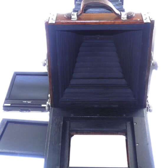 Deardorf 4x5 wooden camera Ex++ with Schneider 210/5,6 Symmar lens, film holder, glass back Nice Ex++/Mint- Set