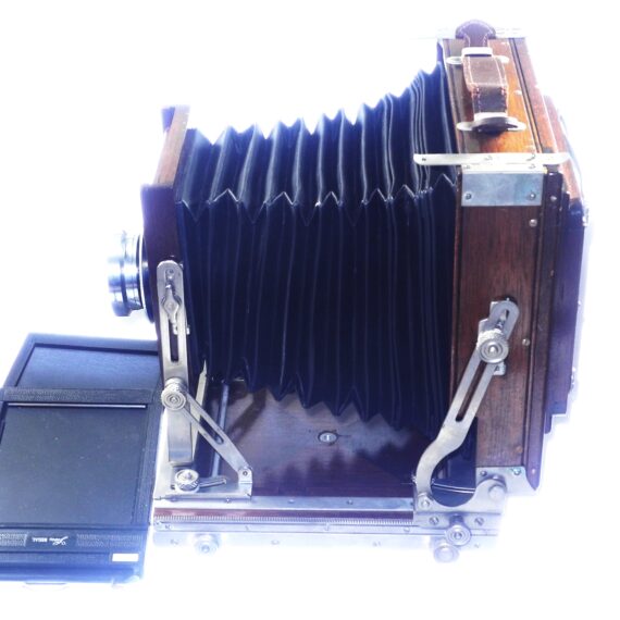 Deardorf 4x5 wooden camera Ex++ with Schneider 210/5,6 Symmar lens, film holder, glass back Nice Ex++/Mint- Set