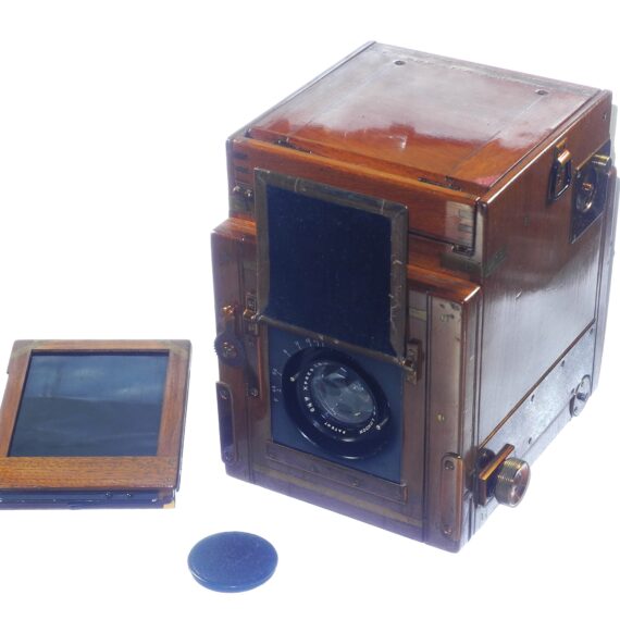 Ross Wooden camera with Ross London 6 1/2 in XPRES F4,5 Lens w/backs,cap, Ross original case, working complete camera in Ex++condition / free shipping