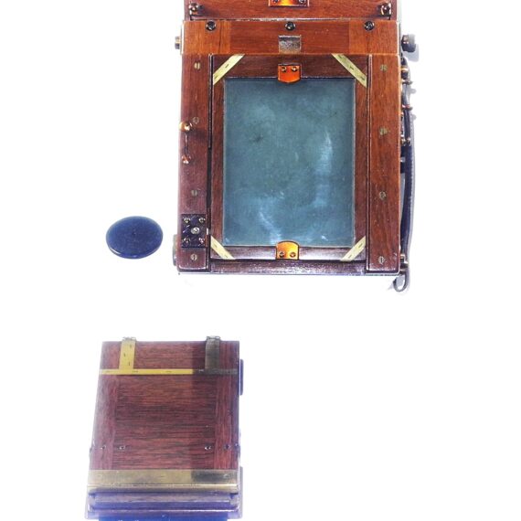 Ross Wooden camera with Ross London 6 1/2 in XPRES F4,5 Lens w/backs,cap, Ross original case, working complete camera in Ex++condition / free shipping