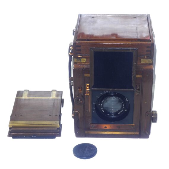 Ross Wooden camera with Ross London 6 1/2 in XPRES F4,5 Lens w/backs,cap, Ross original case, working complete camera in Ex++condition / free shipping