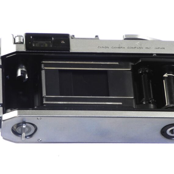 Canon P Rangefinder chrome camera with 50/3,5 Elmar Collapsible lens Ex++