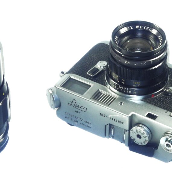 Leica M4 chrome Ex+ camera with Leica 50mm Leica hood,caps,Leica camera case Ex++ / free shipping