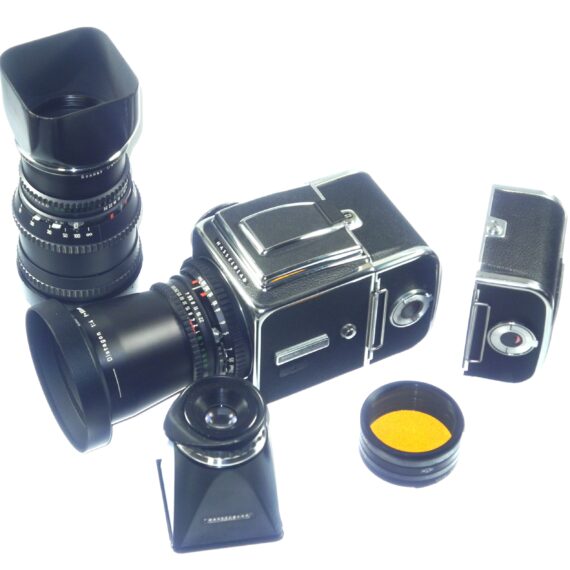 Hasselblad 500 C/M camera with Hasselblad 50mm,150mm, A12 & A24 backs, filters, hoods,strap,caps, in black sytem case Mint- / Free Shipping (USA)Mint- / Free Shipping