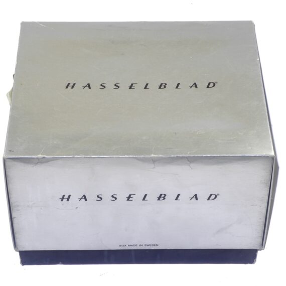 Hasselblad 500EL/M Chrome Camera W/original box, strap, cap, cable, manual- latest battery Mint- / Free Shipping