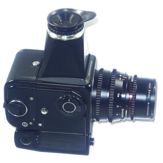 Hasselblad 500EL/M Black Camera with A12 magazine, Mag hood & 150mm black lens Ex++