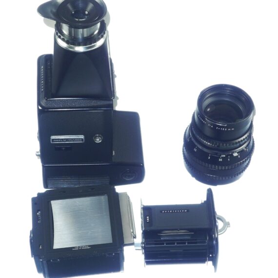 Hasselblad 500EL/M Black Camera with A12 magazine, Mag hood & 150mm black lens Ex++