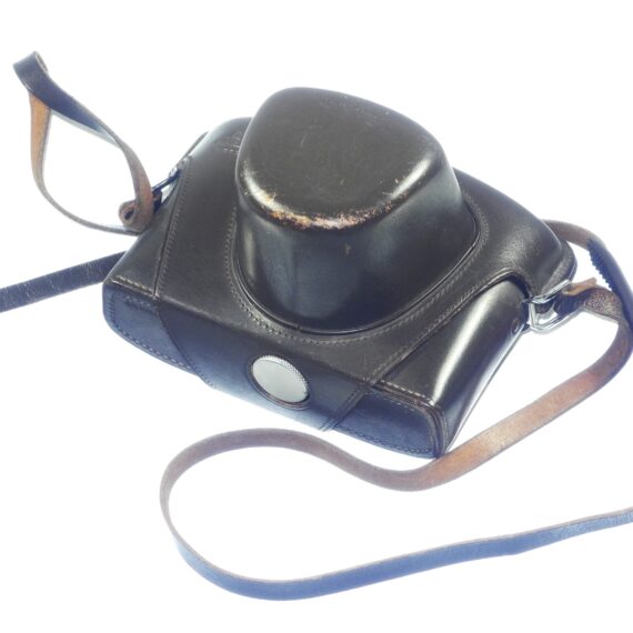 Leicaflex SL chrome camera with 50/2 Summicron-R lens, hood & case Mint- / Free Shipping