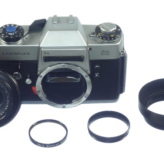 Leicaflex SL chrome camera with 50/2 Summicron-R lens, hood & case Mint- / Free Shipping