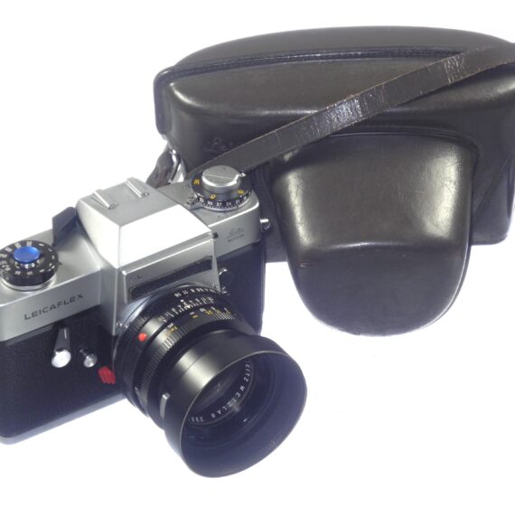 Leicaflex SL chrome camera with 50/2 Summicron-R lens, hood & case Mint- / Free Shipping