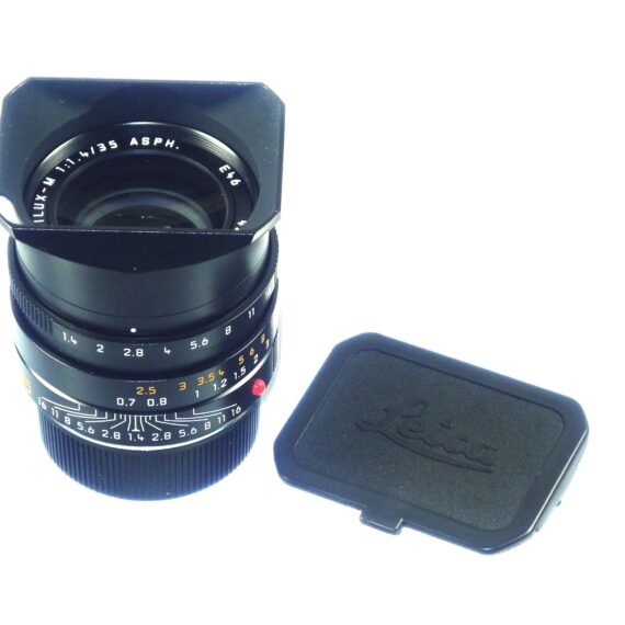 Leica 35/ 1.4 Summilux-M ASPH. Black (E46) FLE Six Bit lens cat#11663 w/Leica hood, caps, leather case, filter Mint/- Free Shipping / ON HOLD