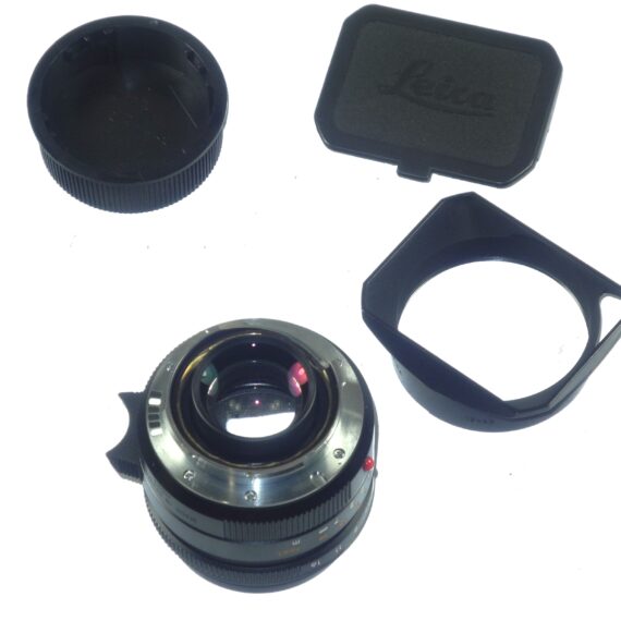 Leica 35/ 1.4 Summilux-M ASPH. Black (E46) FLE Six Bit lens cat#11663 w/Leica hood, caps, leather case, filter Mint/- Free Shipping / ON HOLD