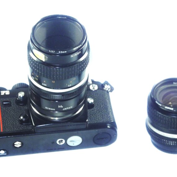 Nikon F3 HP camera with 2 Nikon lenses 55/2.8 Micro Nikkor & 24/2,8 Nikkor, Plus Nikon M2 Extension ring Ex++ / Free Shipping