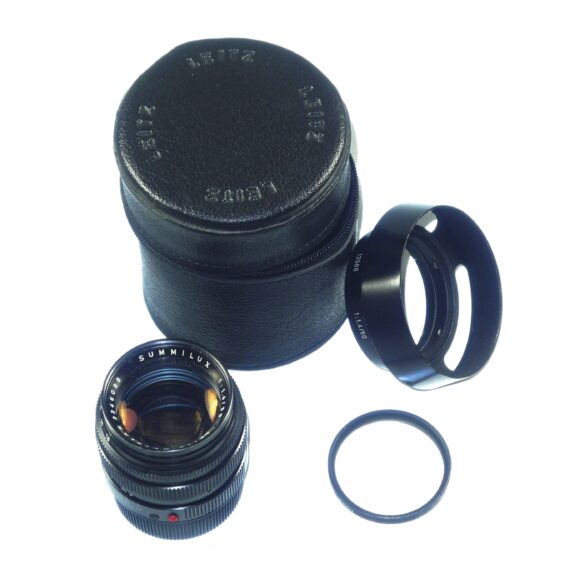 Leica 50/1,4 Summilux-M black WETZLAR Lens (Circa 1969) with Leica metal hood, lens case,cap Ex++/M- / Free shipping