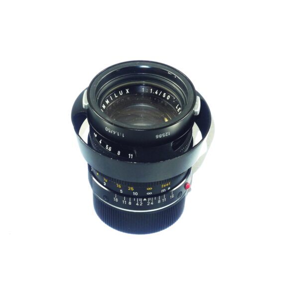 Leica 50/1,4 Summilux-M black WETZLAR Lens (Circa 1969) with Leica metal hood, lens case,cap Ex++/M- / Free shipping