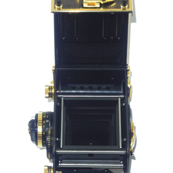 Rollei Aurum TLR Limited Edition Like New camera set with complete presentation Original Box, Wooden Case, Special Strap, Camera Cap, Manuals, Warranty Cards / Free Shipping