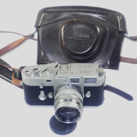 Leica M3 single Stroke (1961) camera sold with Leica 50/1,5 Summarit this set was just fully overhauled Ex+/Ex++ Free Shipping