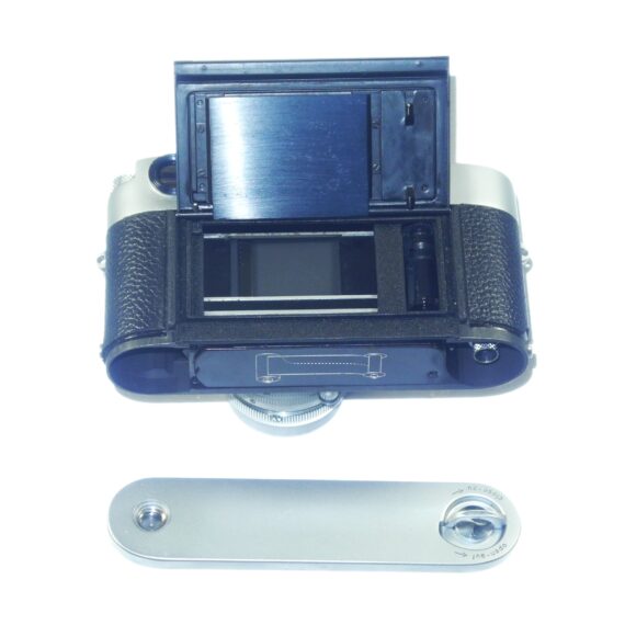 Leica M3 single Stroke (1961) camera sold with Leica 50/1,5 Summarit this set was just fully overhauled Ex+/Ex++ Free Shipping